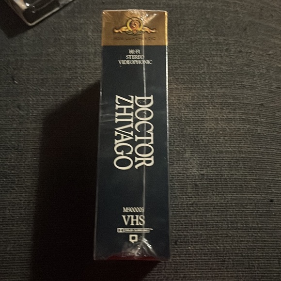 NEW SEALED Doctor Zhivago VHS, 2-Tape Set 1988 Omar Shariff Julie Christie - Picture 6 of 10